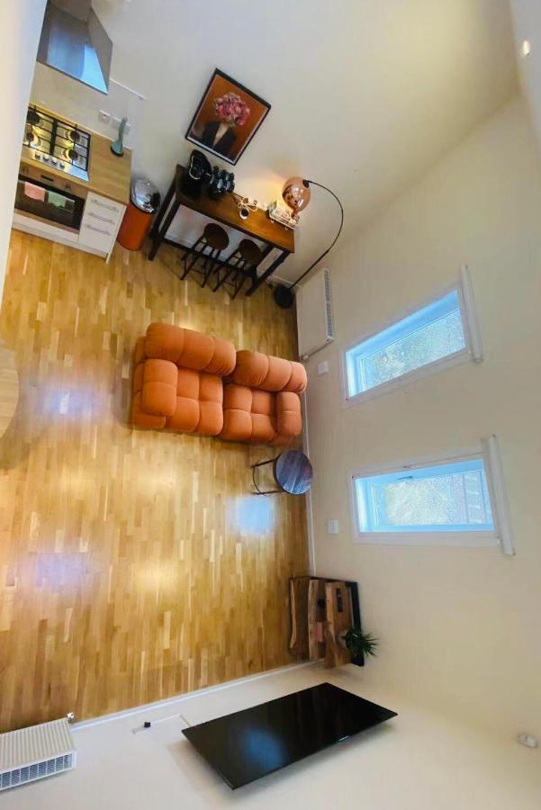 2 Bed 2 Bath With Private Parking Leilighet EDI Eksteriør bilde